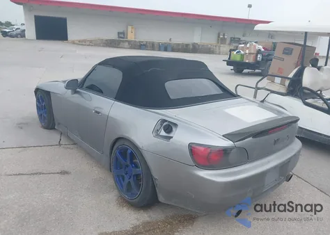 2001 Honda S2000 from USA, damaged, VIN JHMAP114X1T009052